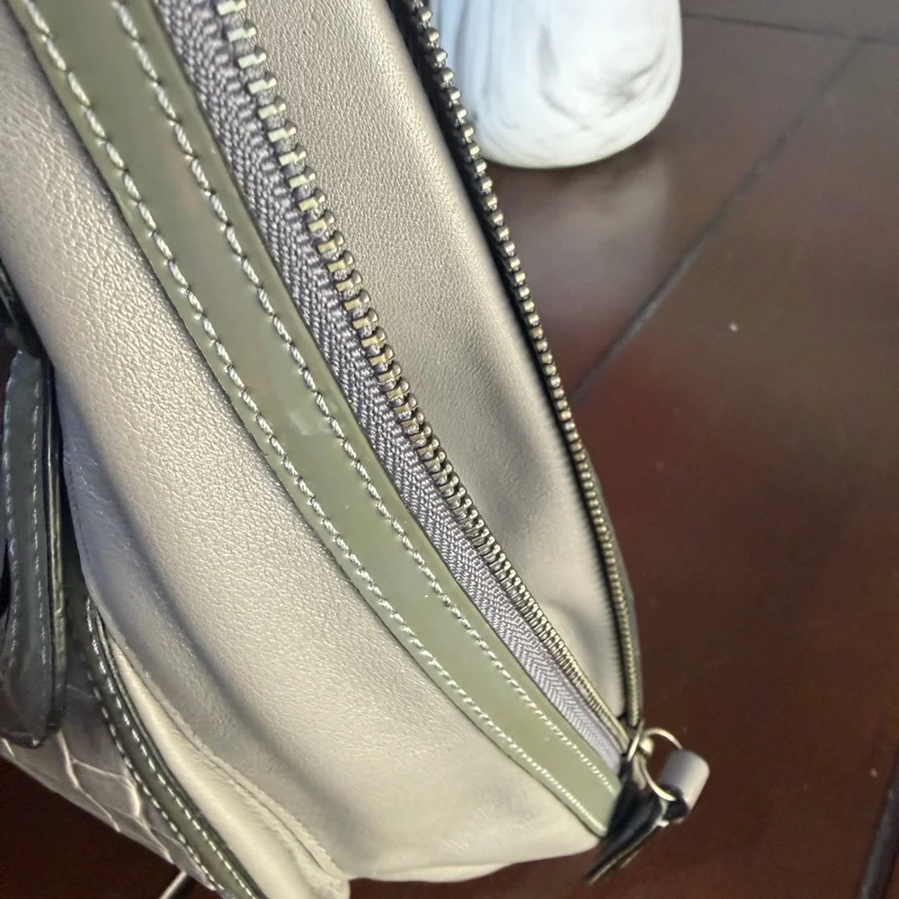 Coach Kristen Spectator Bag Expandable Grey Green Leather Zip Double Handle - Picture 15 of 16